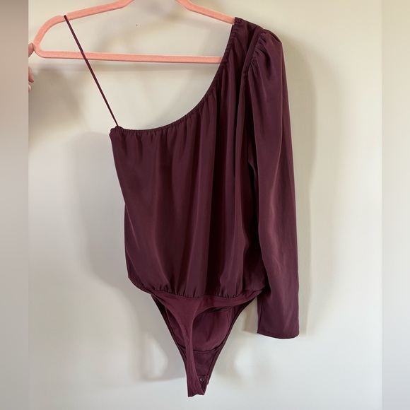 Abercrombie One-Shoulder Burgundy Bodysuit - Picture 3 of 5
